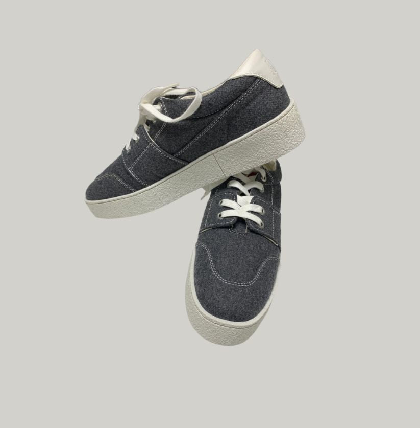 Brand New Ami Paris Grey Felt Low-Top Sneakers