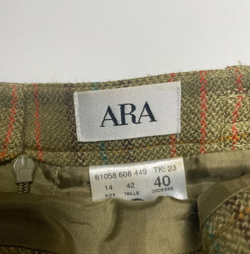 Ara Belted Checked Pencil Skirt