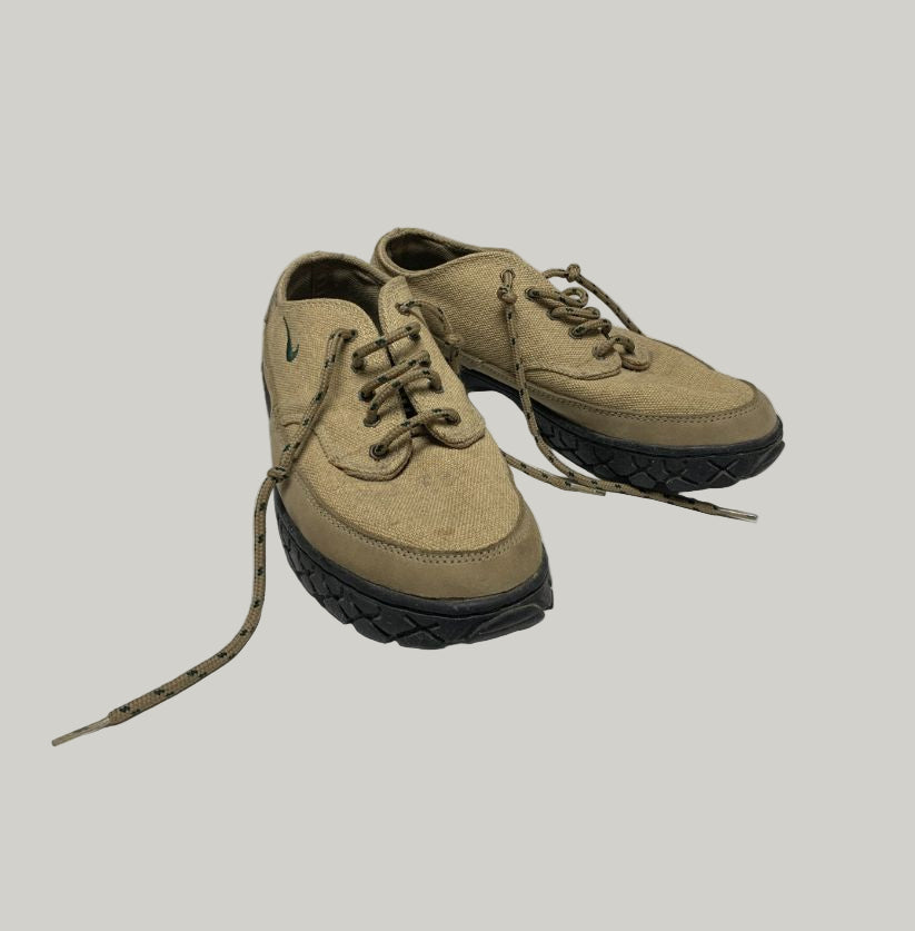 Nike ACG Tan Canvas Trainers
