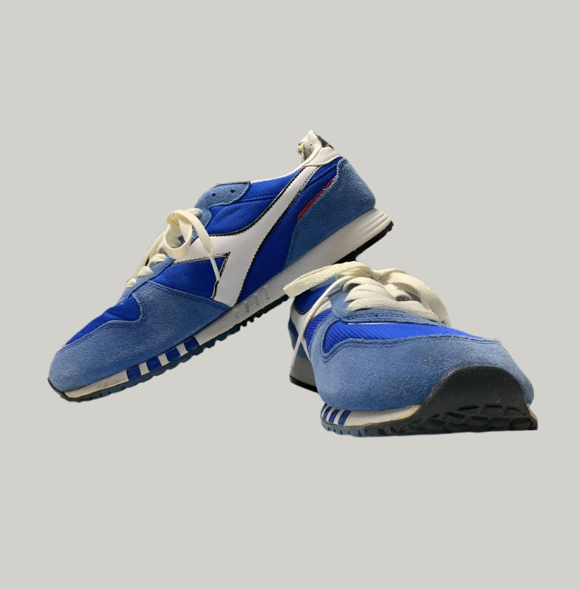 Diadora Malone Blue and White Trainers