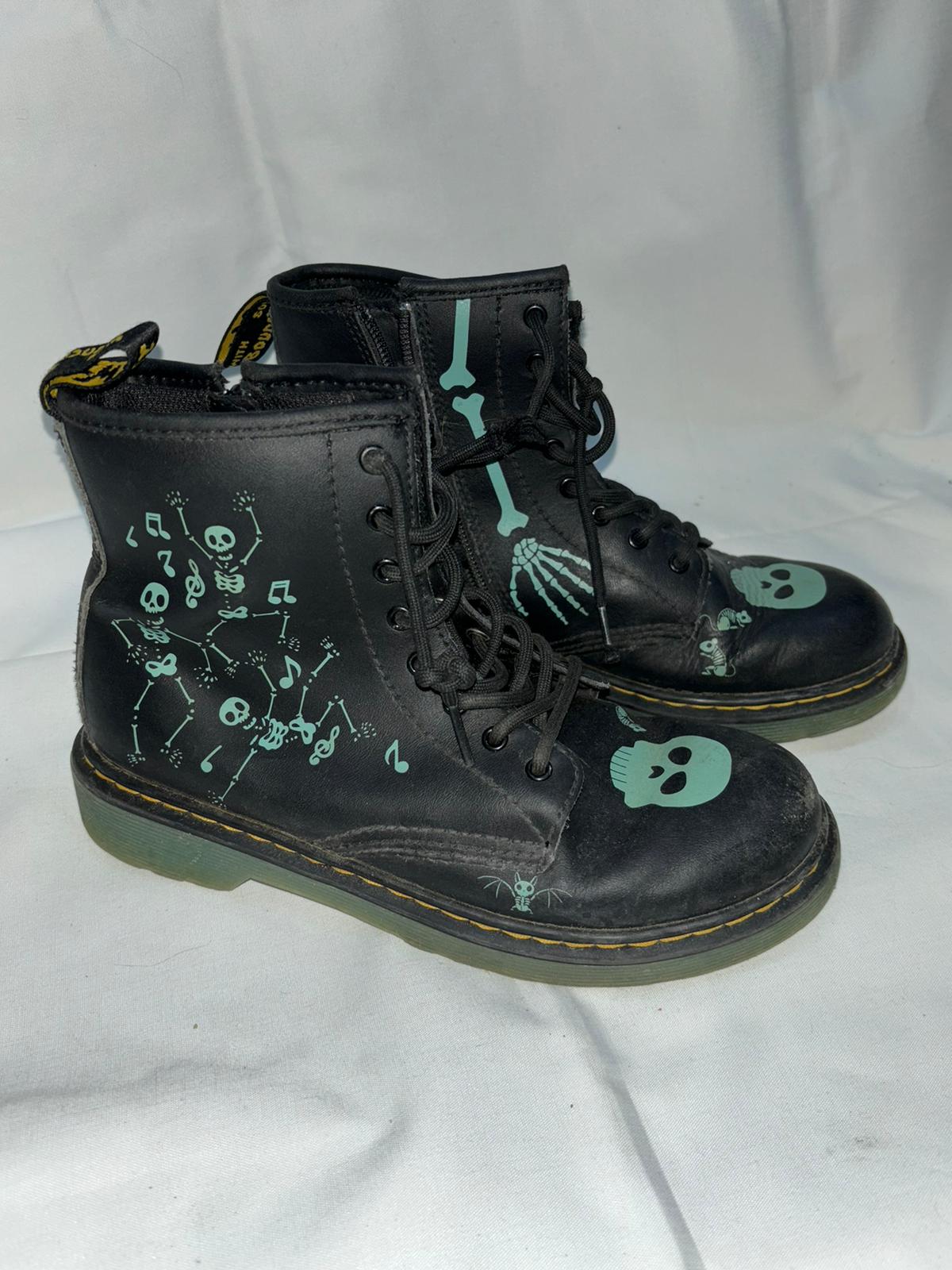 Dr Martens 1460 Skelly Boots Junior UK 3