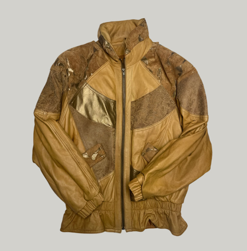 Classic Woman Vintage Biker Jacket in Beige