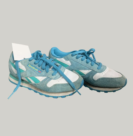 Reebok Classic Blue Sneaker