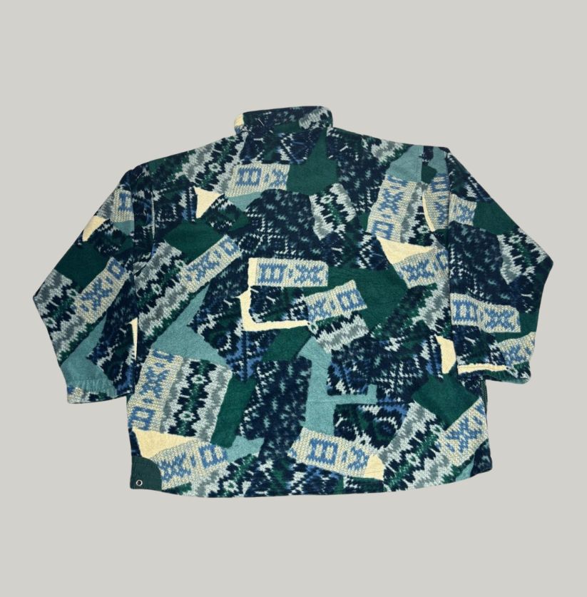 FILA Magic Line Patterned Pullover Fleece