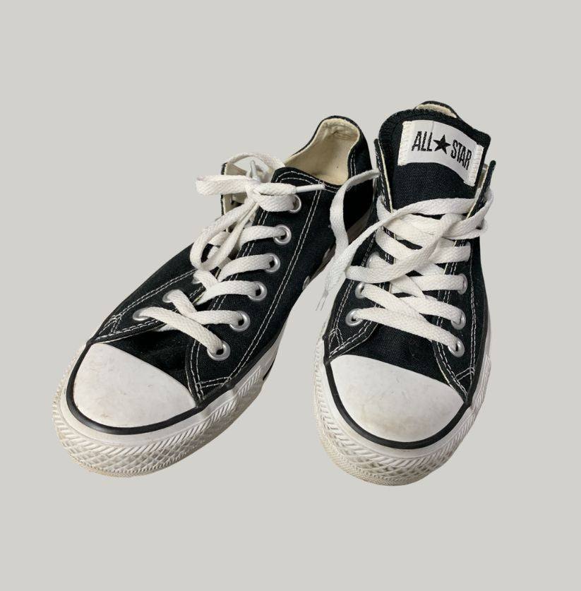 Black Converse Chuck Taylor All Star Low Top Sneakers