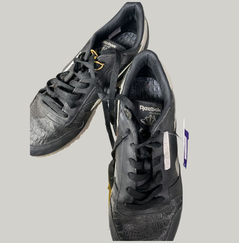 Reebok Classic Leather Athletic Black Sneakers