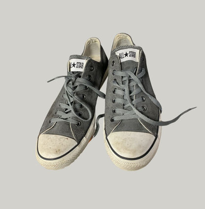 Converse Chuck Taylor Low Top Grey Sneakers