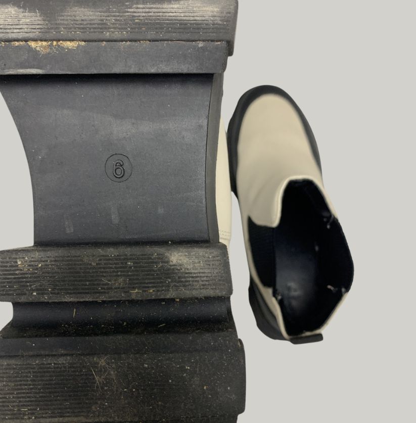 Beige & Black Platform Chelsea Boots