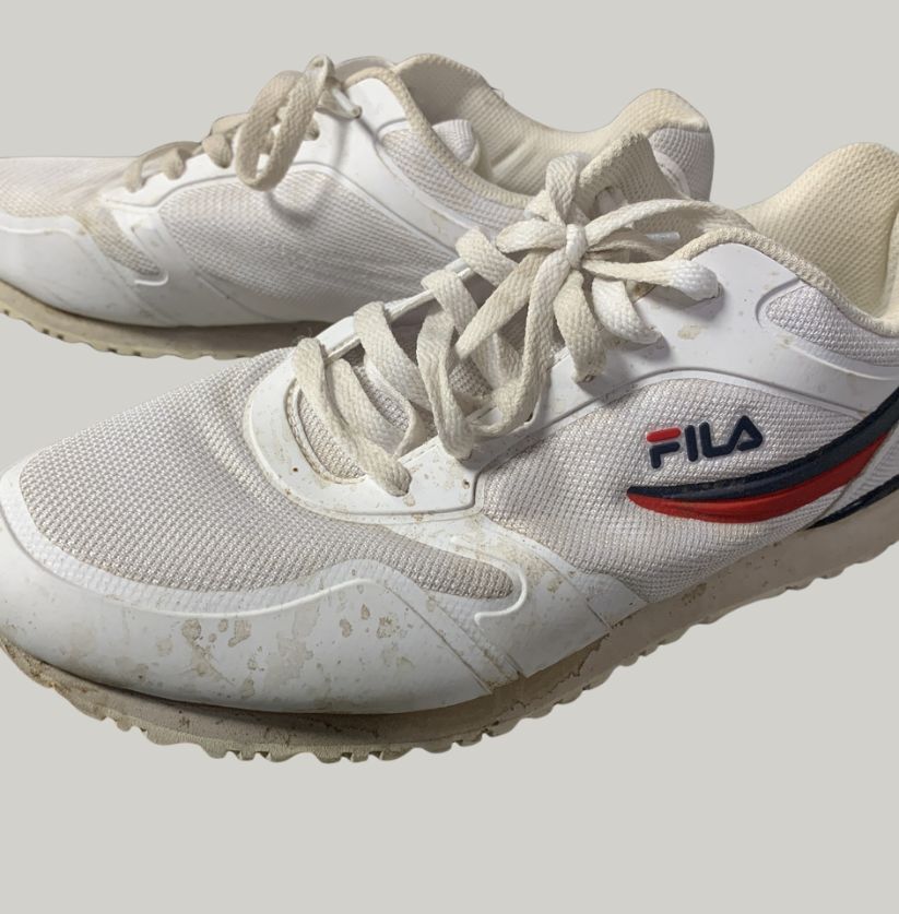 FILA Classic White Low-Top Sneaker